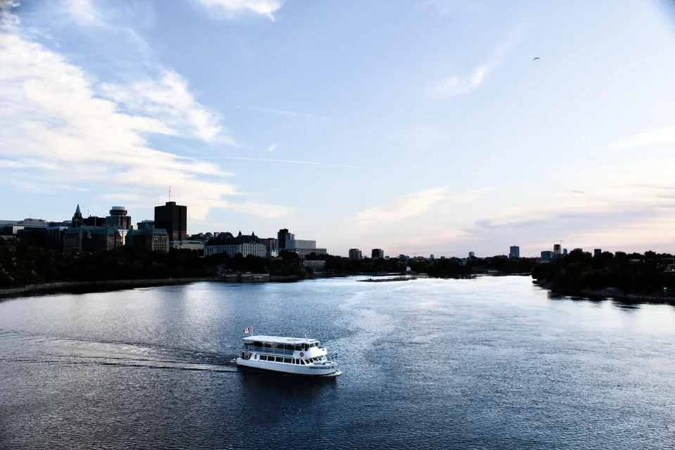 Montreal Party Boat rentals